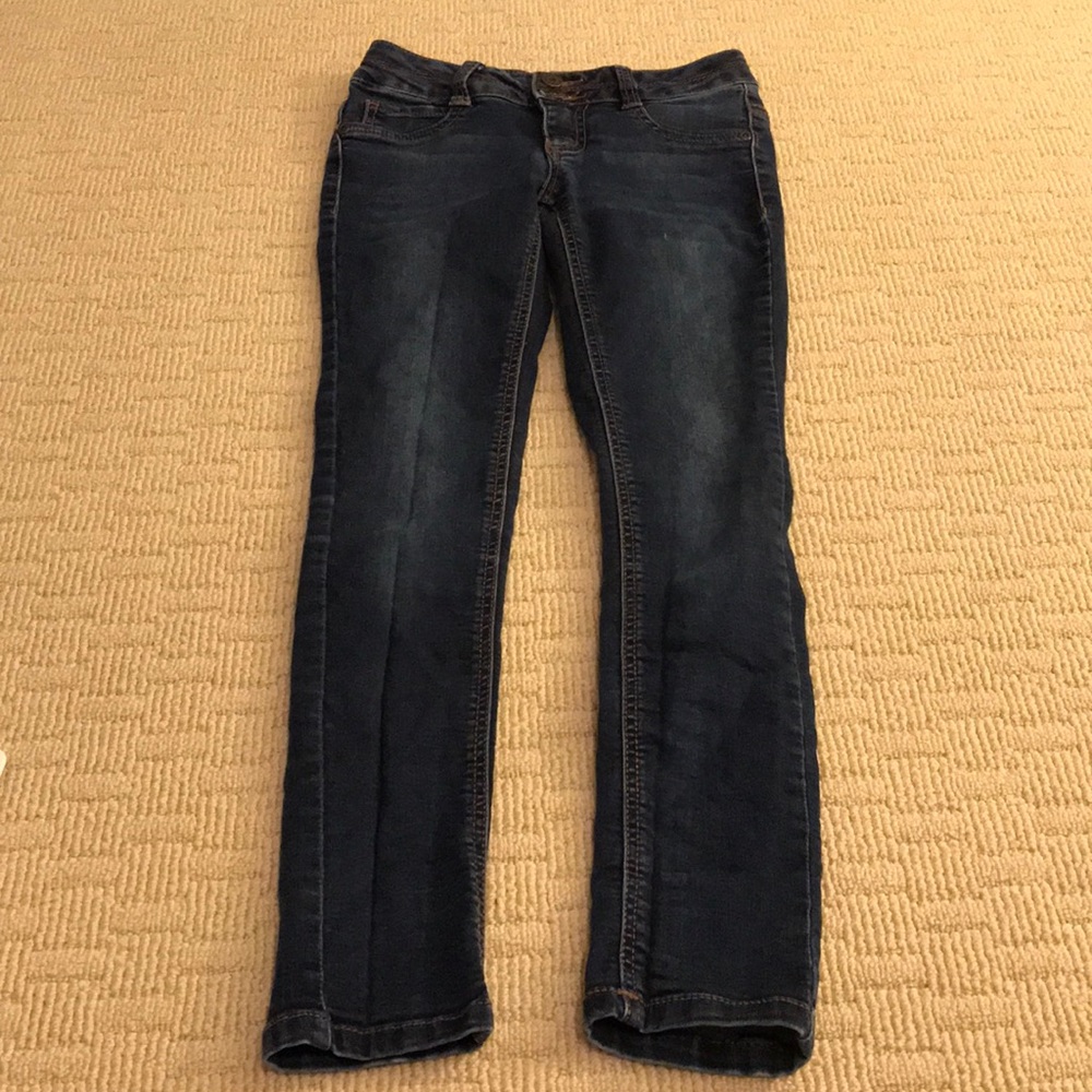 Girls jeans, good condition no holes or rips